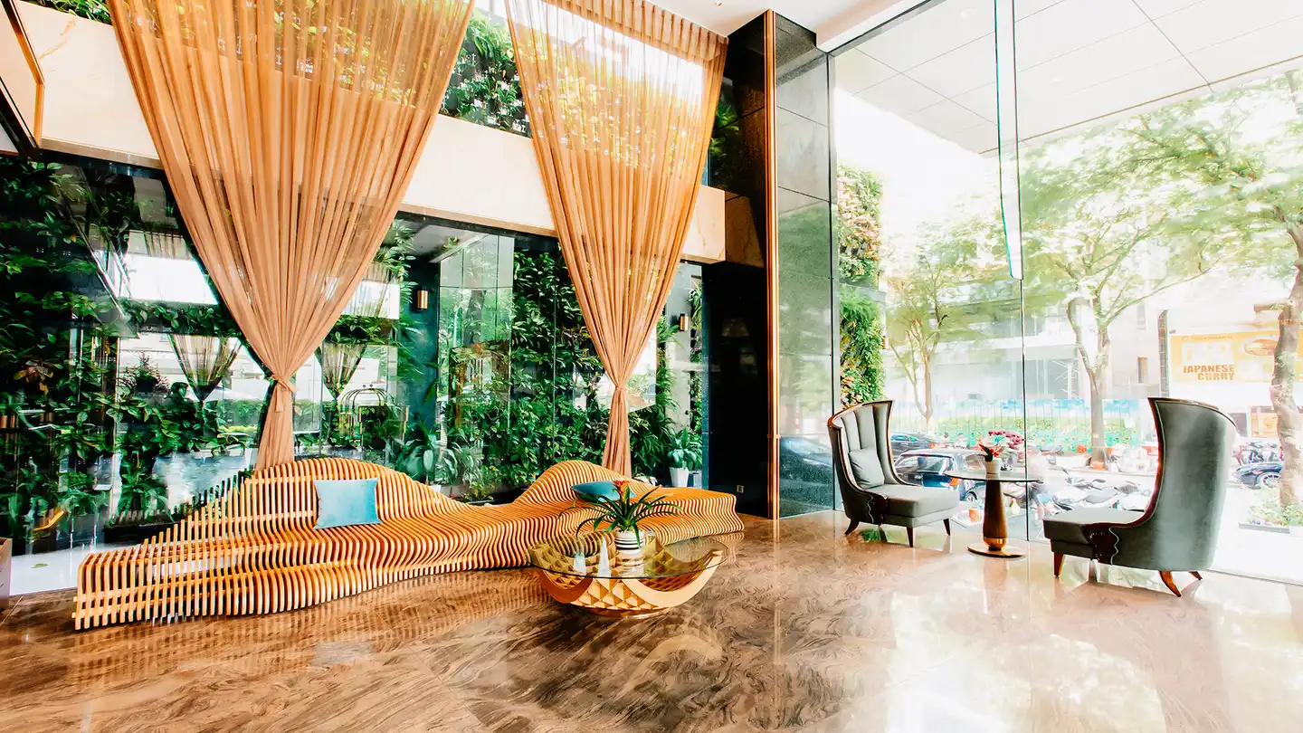 Northern Charm Hotel Lobby