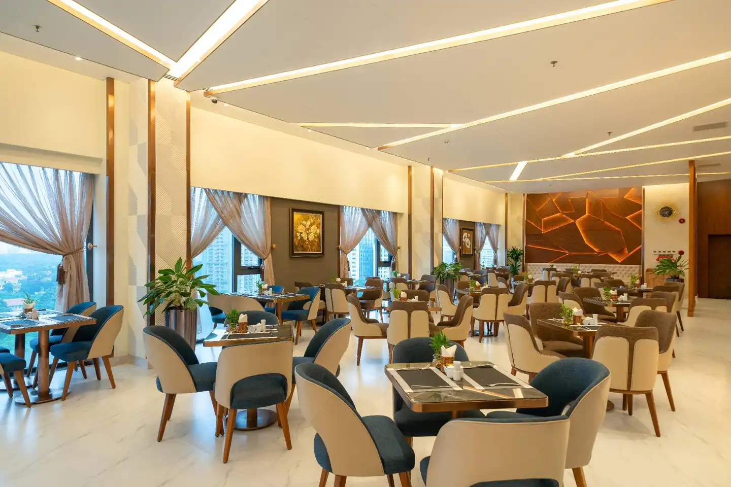Northern Charm Hotel Restaurant