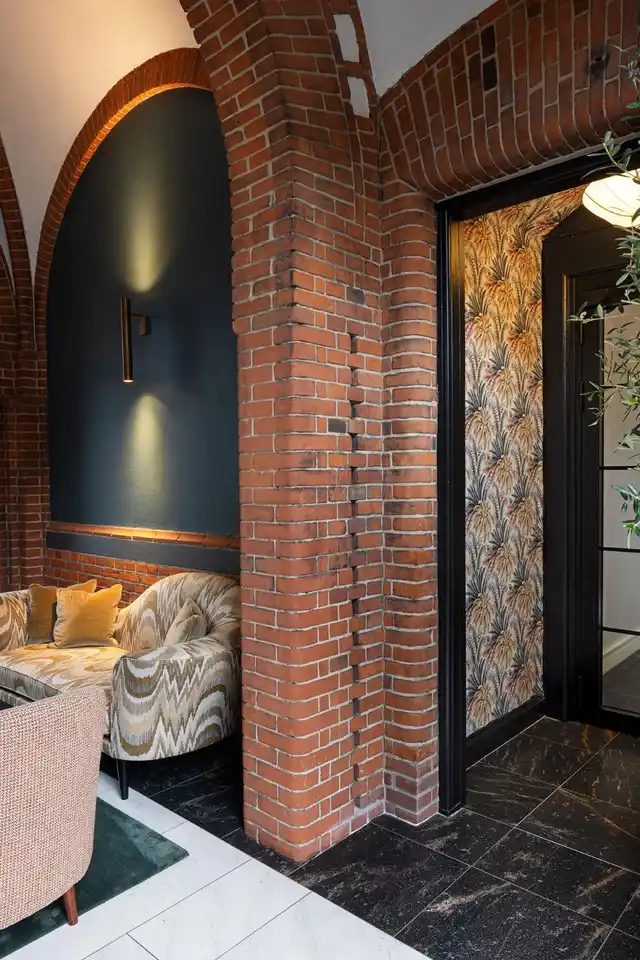 Hypernym Luxury Apartments Wellness
