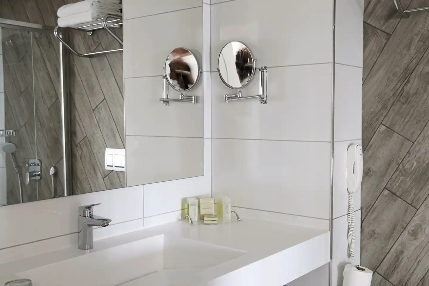 Gold Island Family Badezimmer