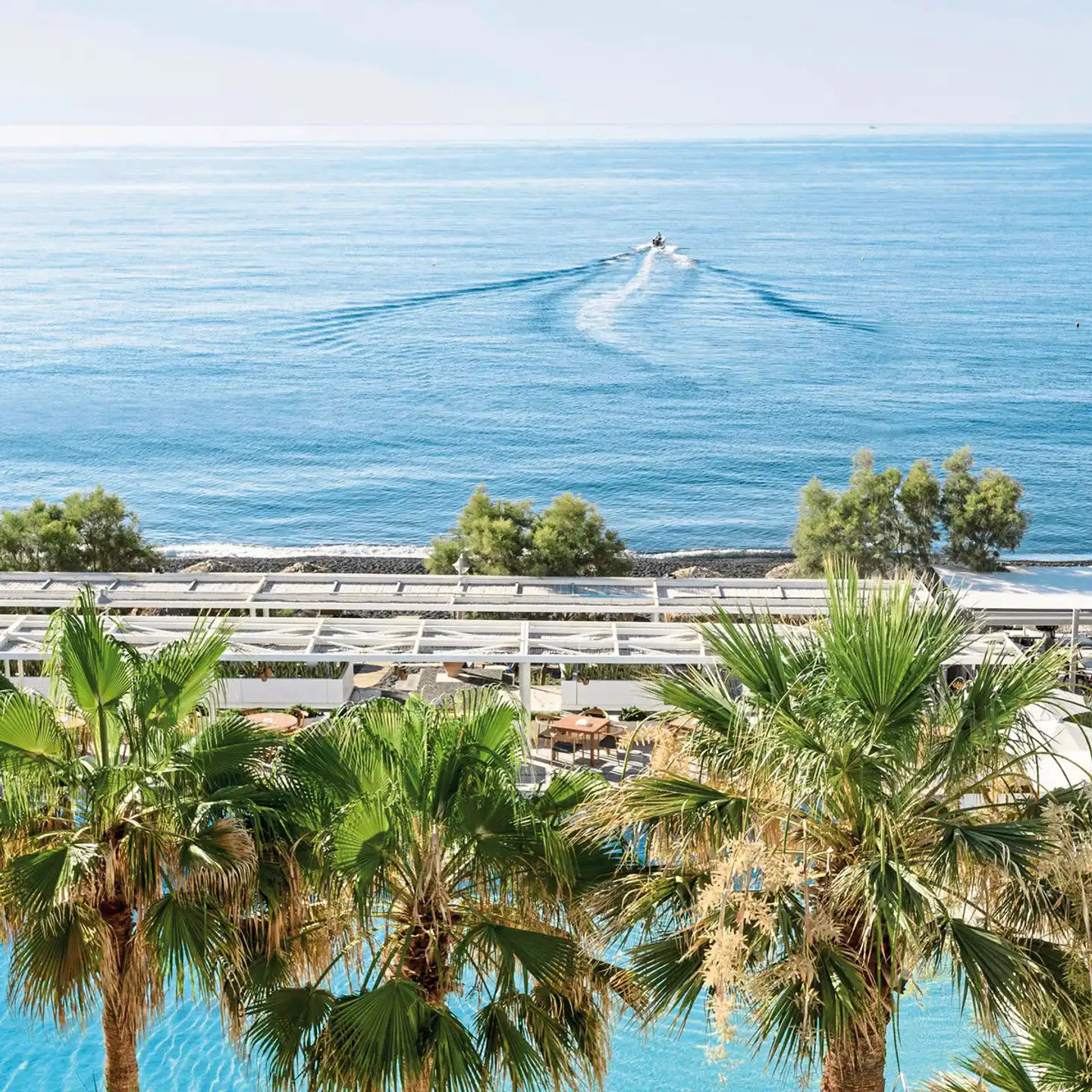 Kamari Beach Landschaft