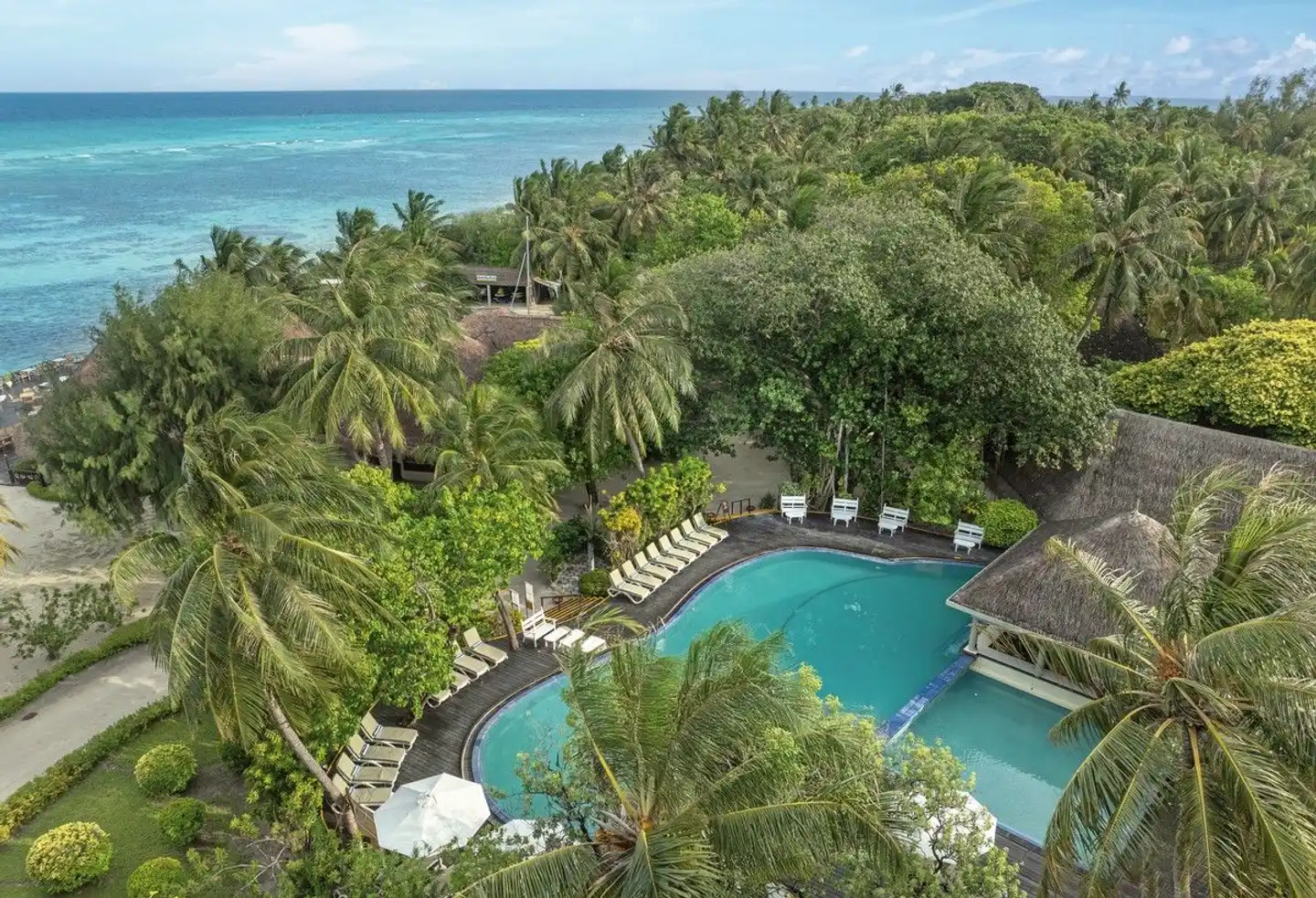 ADAARAN Select Hudhuranfushi Pool