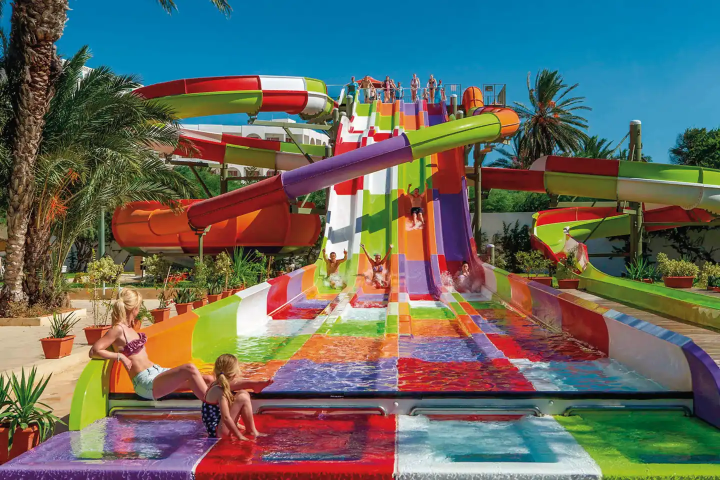 Sahara Beach Aquapark Sport und Entertainment