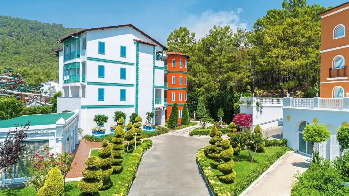 Nirvana Dolce Vita Luxury Aussenansicht