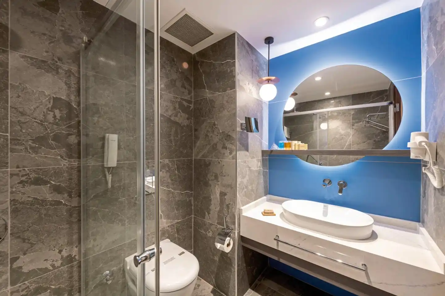 Oleander Beach Resort Badezimmer