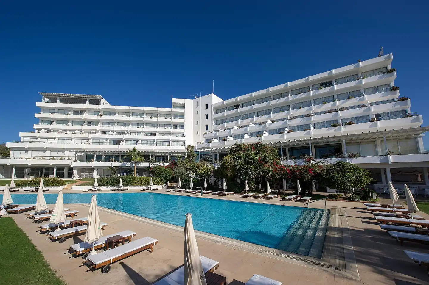 Grecian Sands POOL