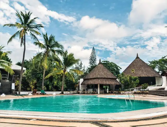 Casuarina Resort & Spa POOL