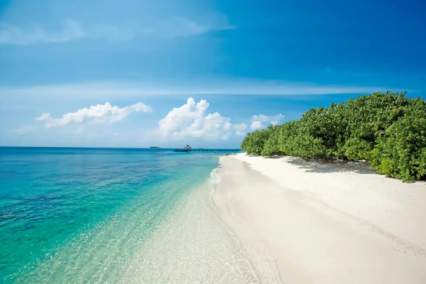 Reethi Beach Resort BEACH