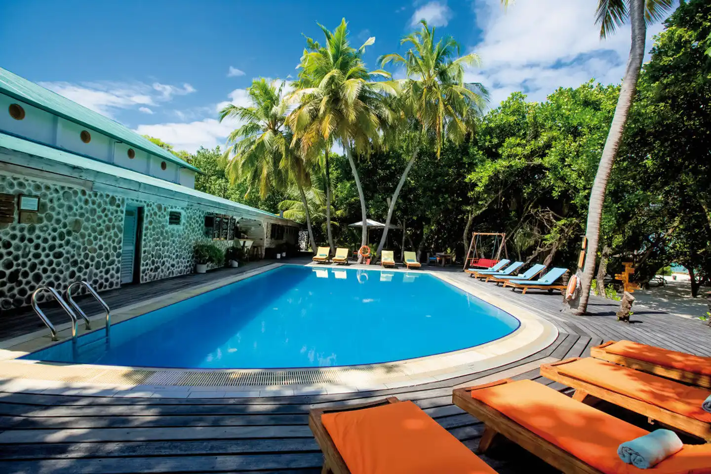 Reethi Beach Resort POOL