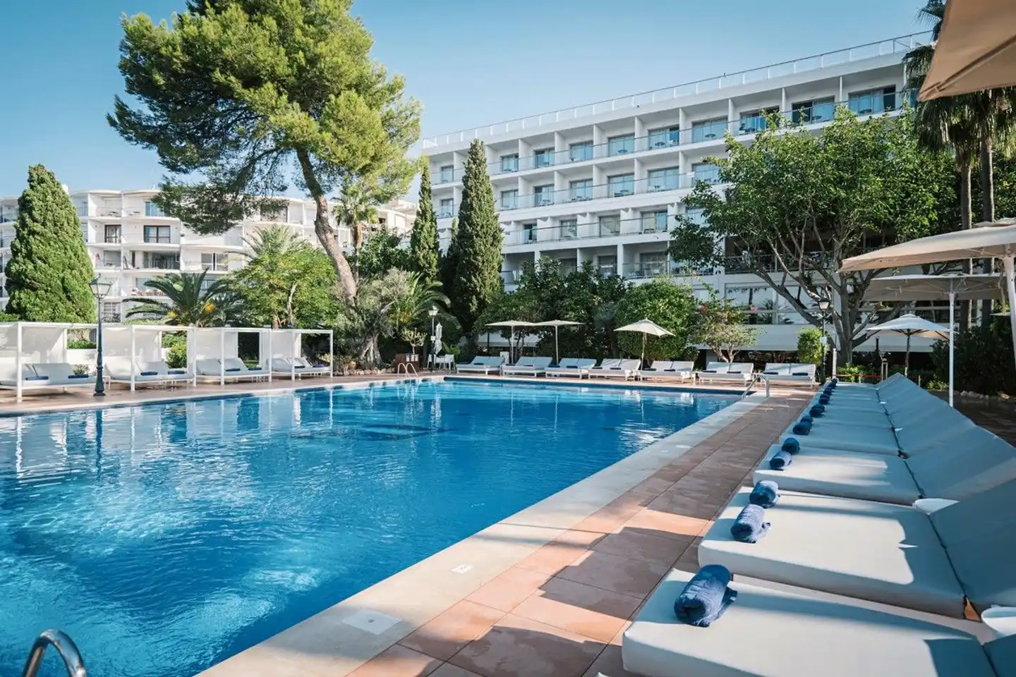 THB Los Molinos Pool