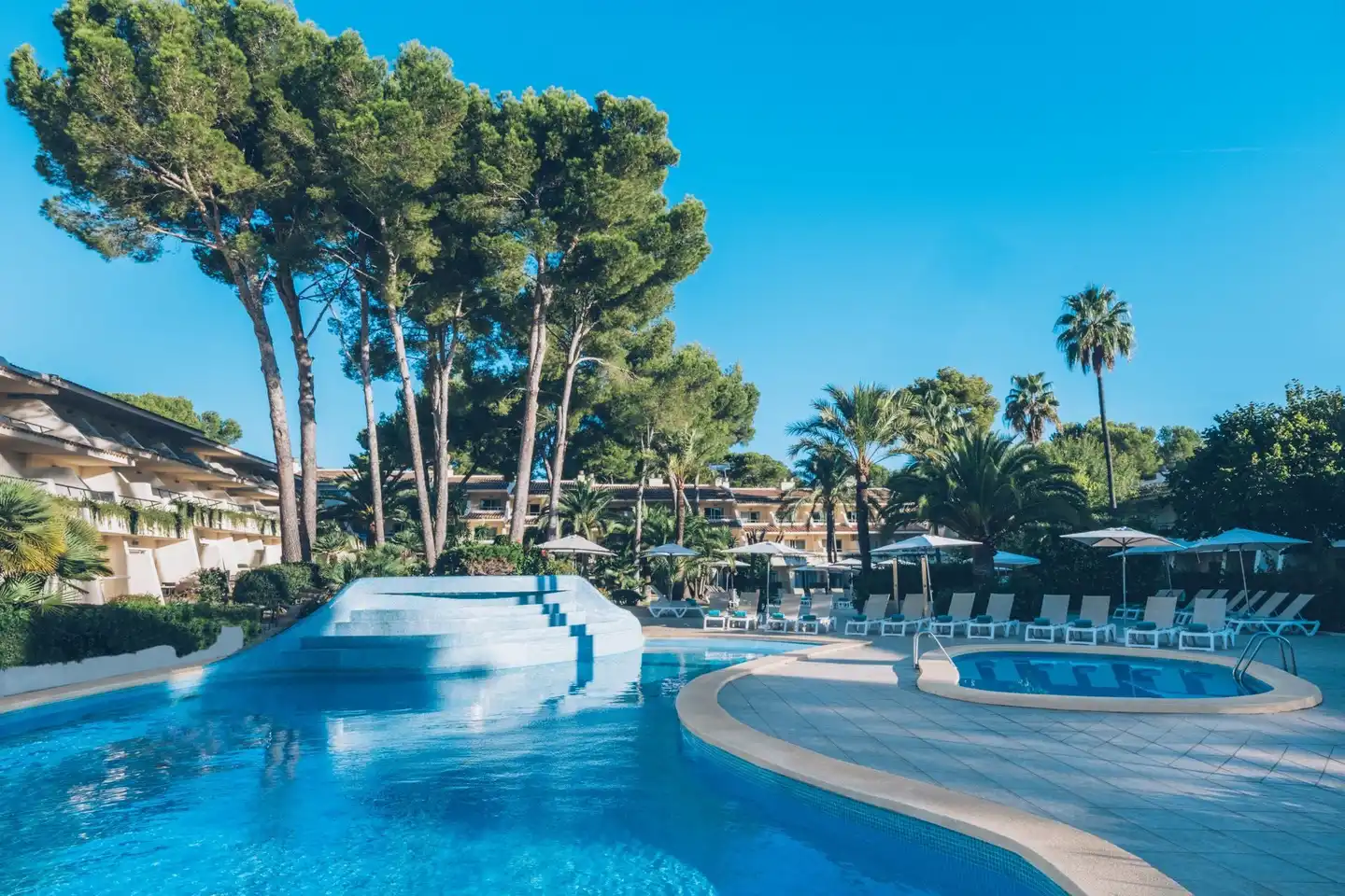 Iberostar Waves Pinos Park POOL