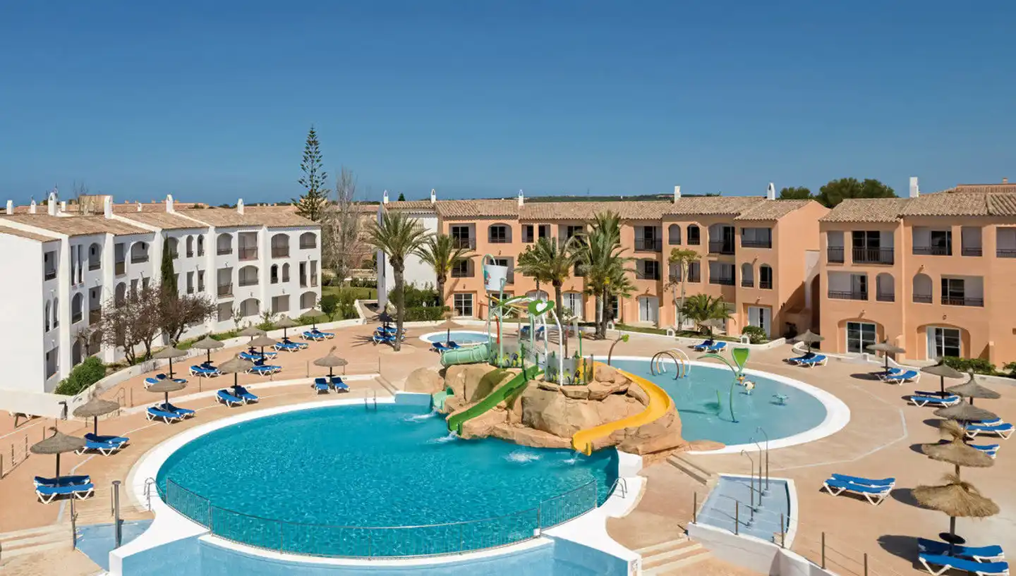 Sol Falcó All Inclusive Pool