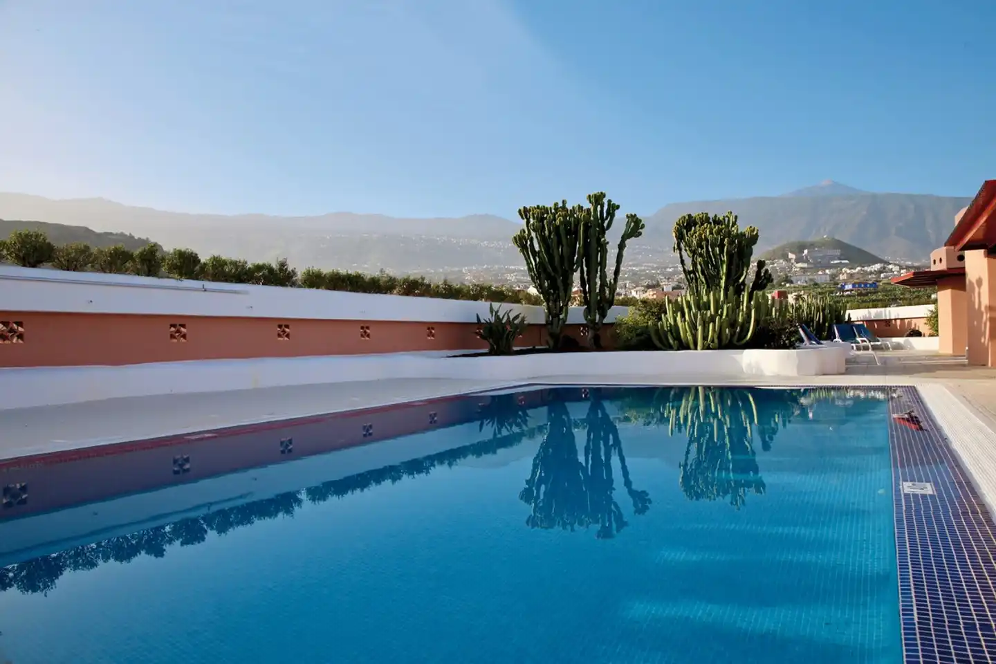 Puerto Palace Pool