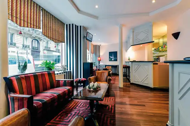 Hotel Maison du Pré Lobby