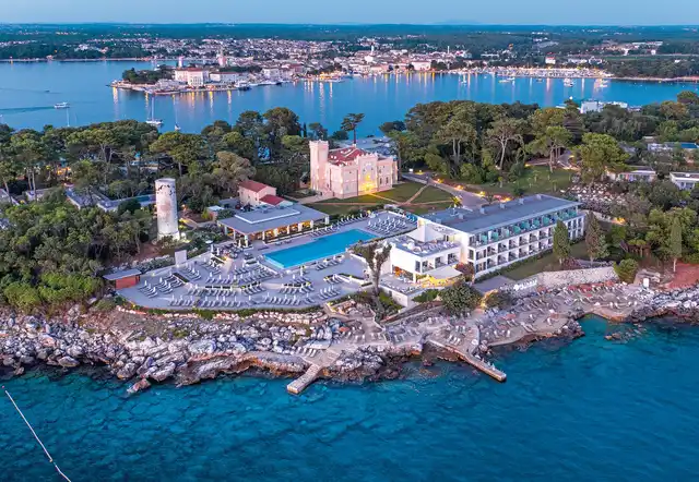Isabella Island Resort Valamar Collection Aussenansicht