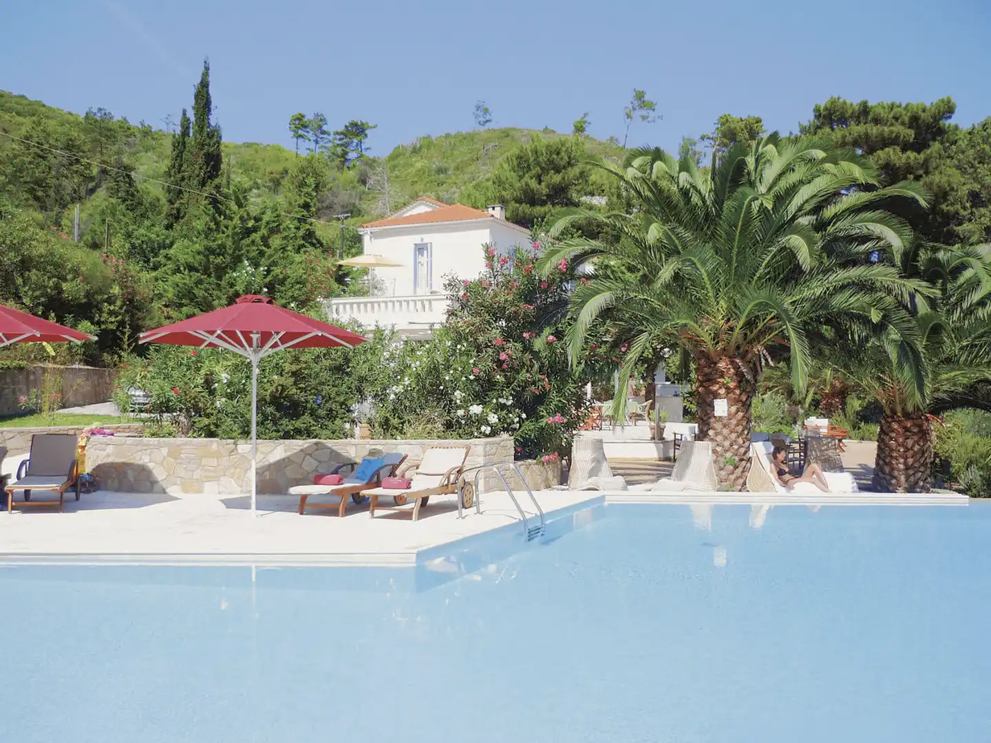 Armonia Bay Pool