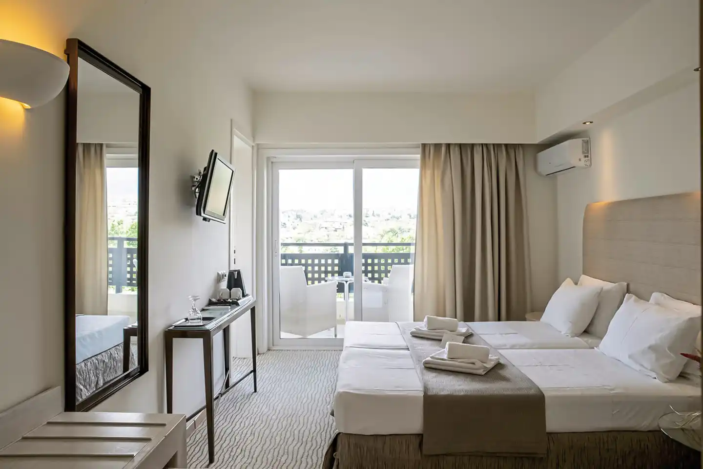 Olympian Bay Grand Resort Wohnbeispiel