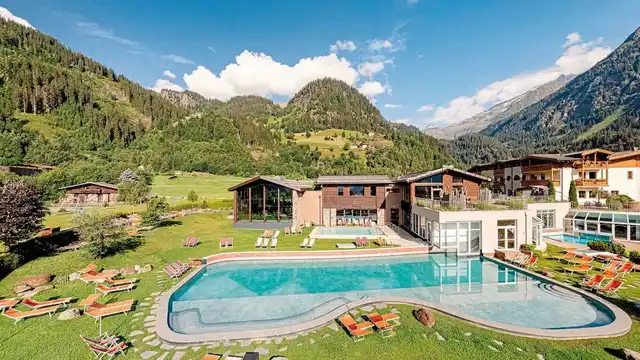 Schneeberg Family Spa Resort Pool