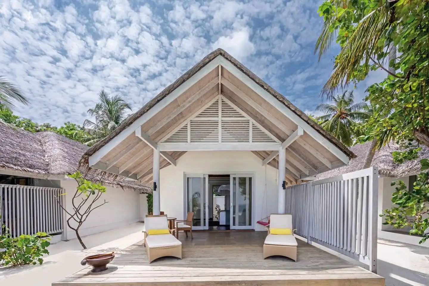 NH Maldives Kuda Rah Resort Aussenansicht