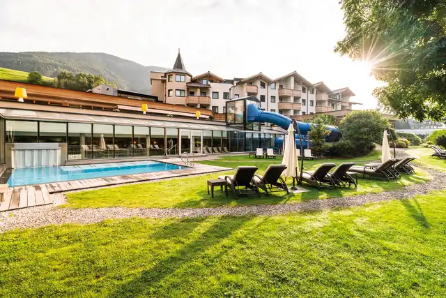 Dolomiten Residenz Sporthotel Sillian Aussenansicht