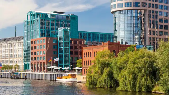 AMERON Hotel ABION Spreebogen Waterside Aussenansicht