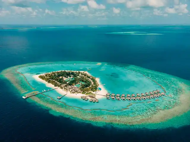 Nova Maldives Aussenansicht