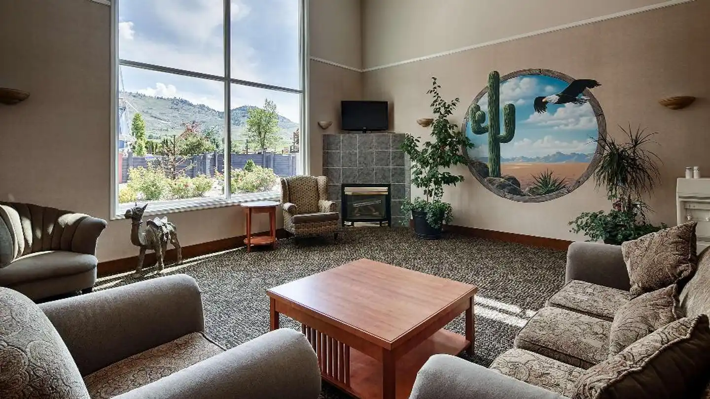 Best Western Plus Sunrise Inn Lobby