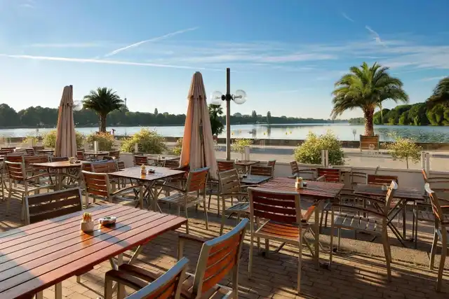 Courtyard by Marriott Hannover Maschsee Terrasse