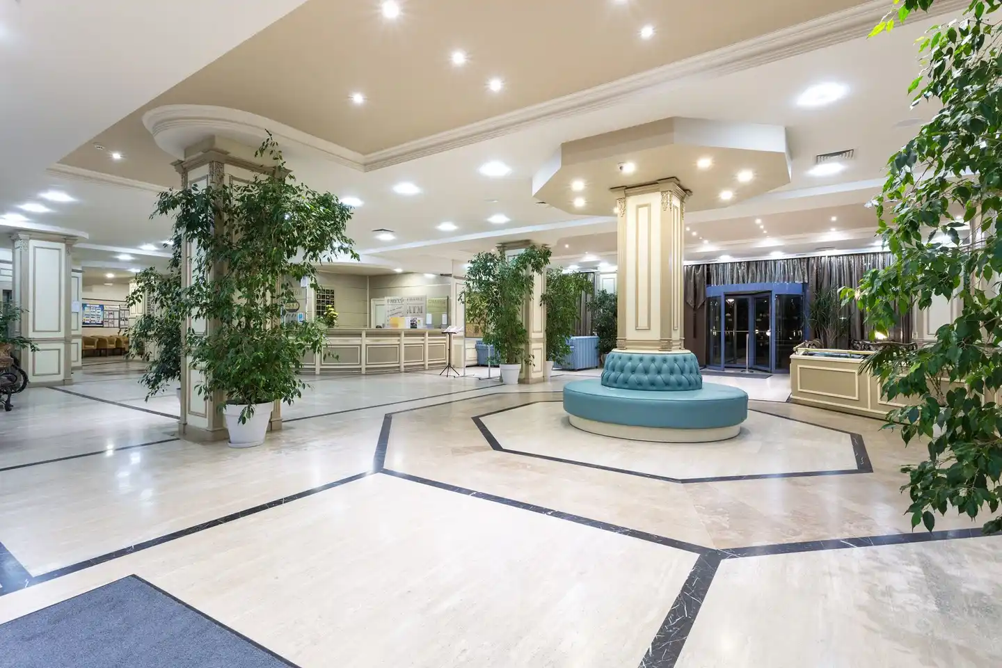 Tiara Beach Lobby