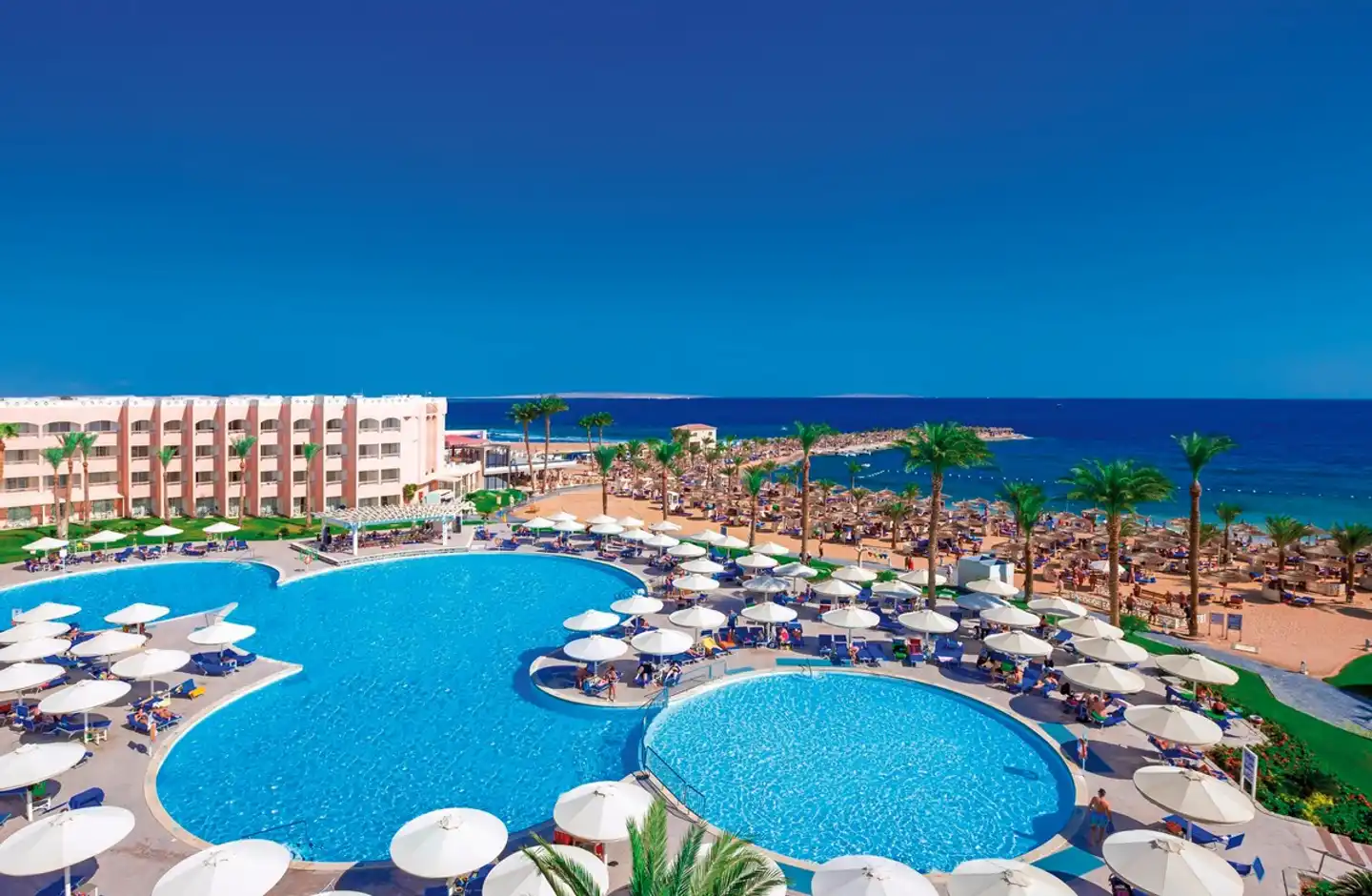 Beach Albatros Resort Pool