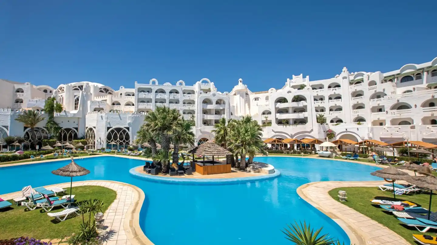Lella Baya & Thalasso Pool