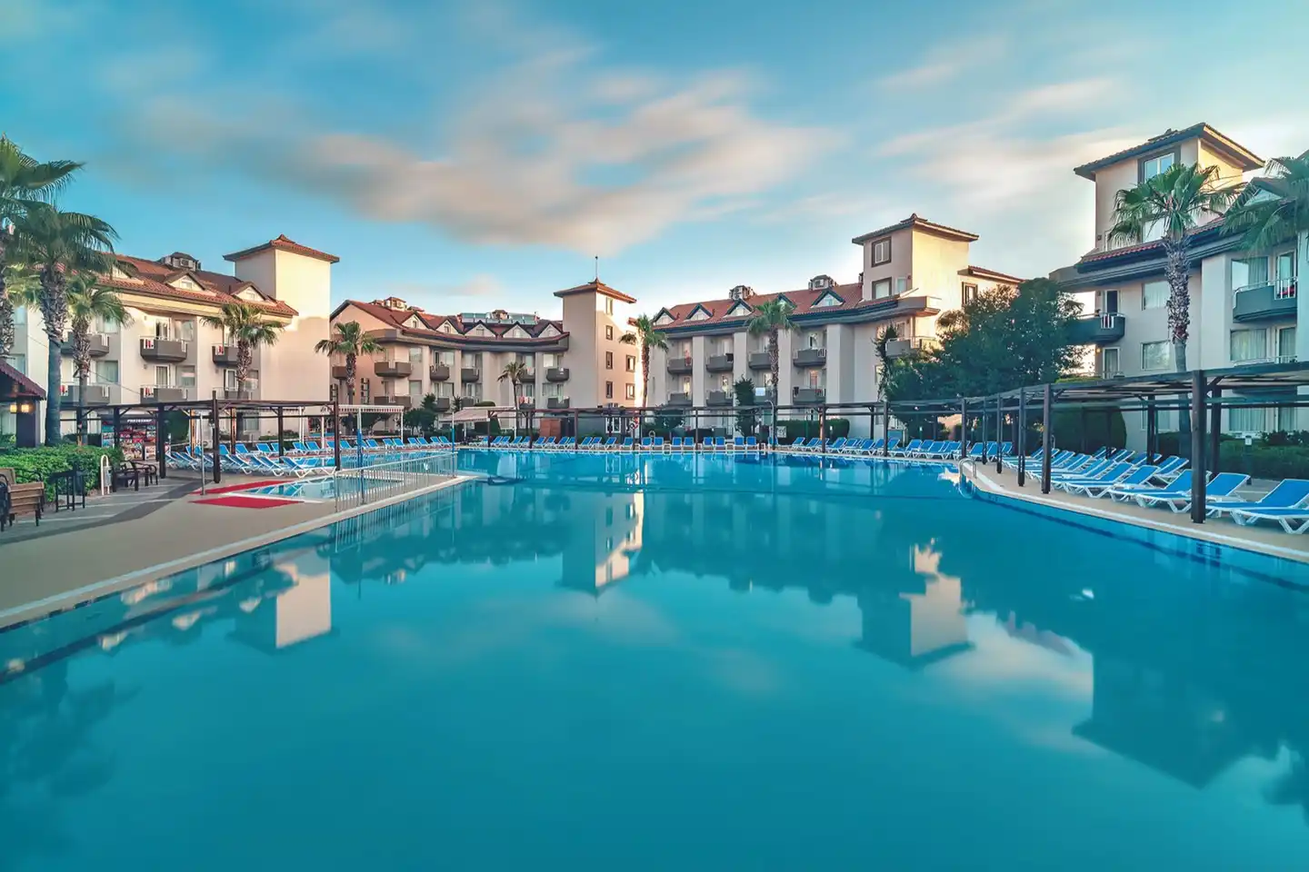 Orfeus Park Hotel Pool