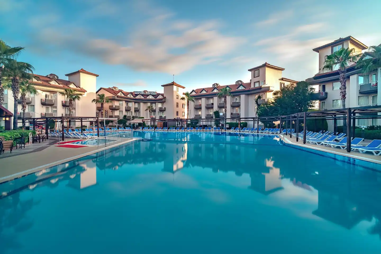 Orfeus Park Hotel Pool