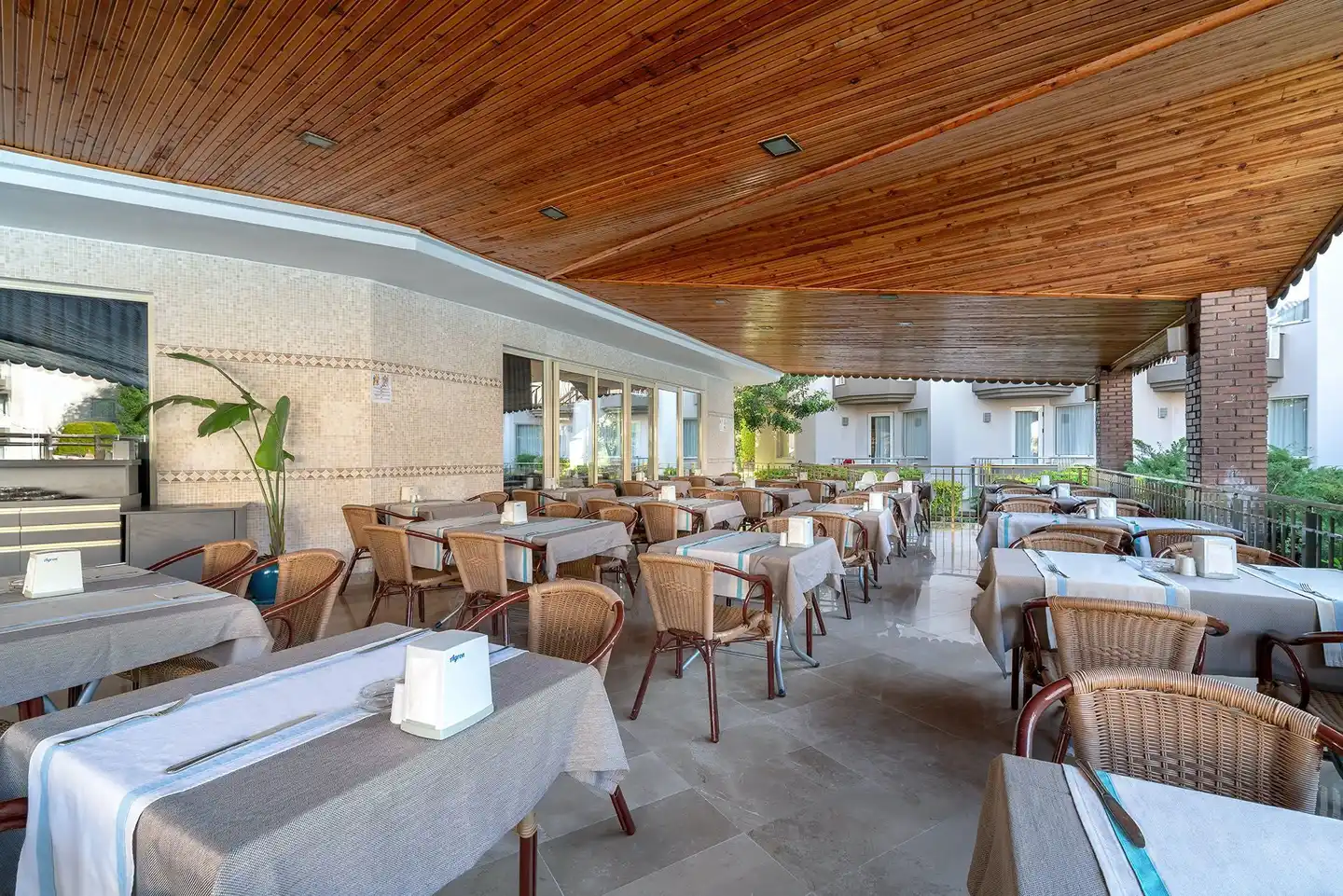 Orfeus Park Hotel Restaurant