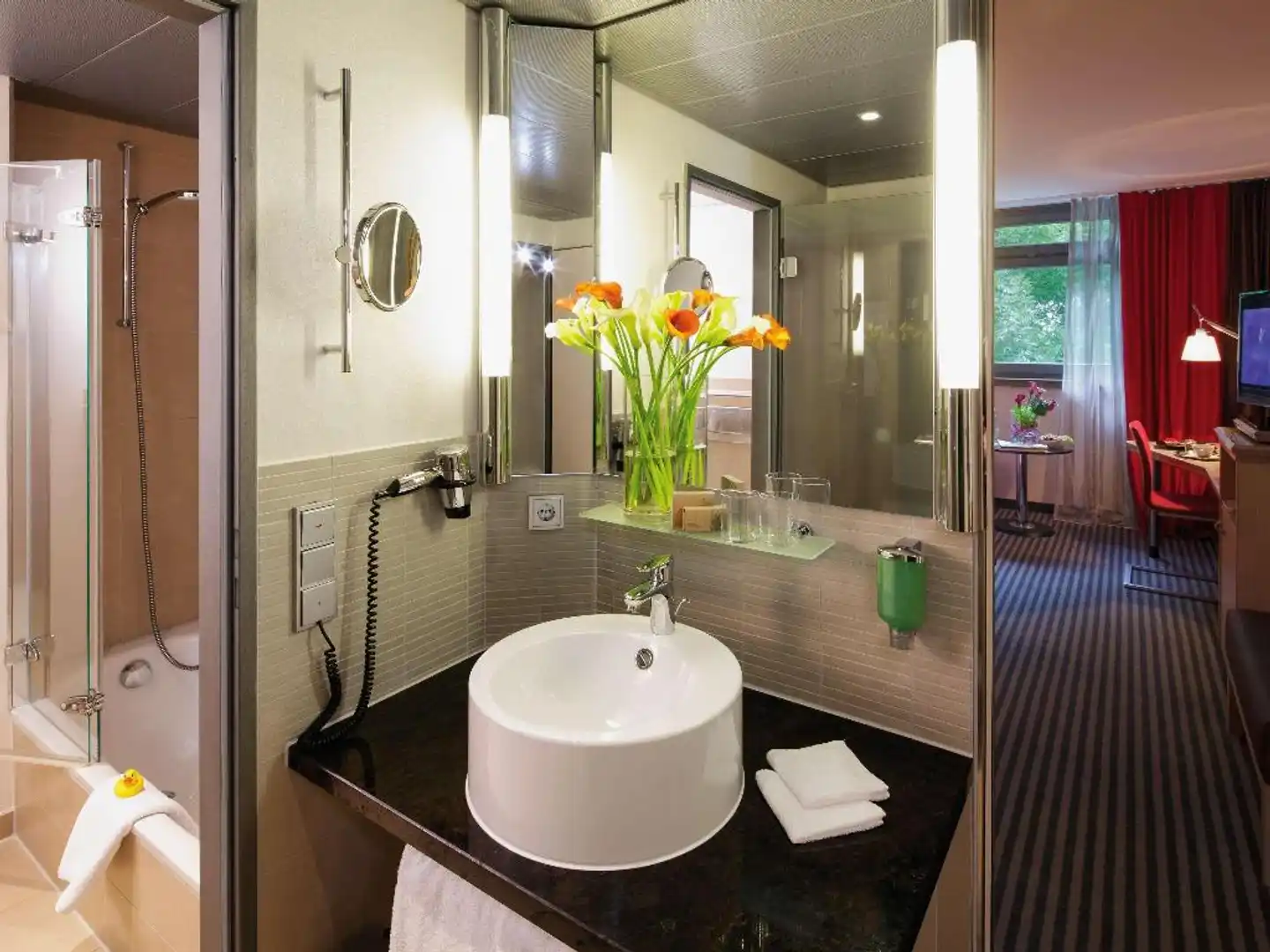 Mövenpick Muenchen Airport Badezimmer