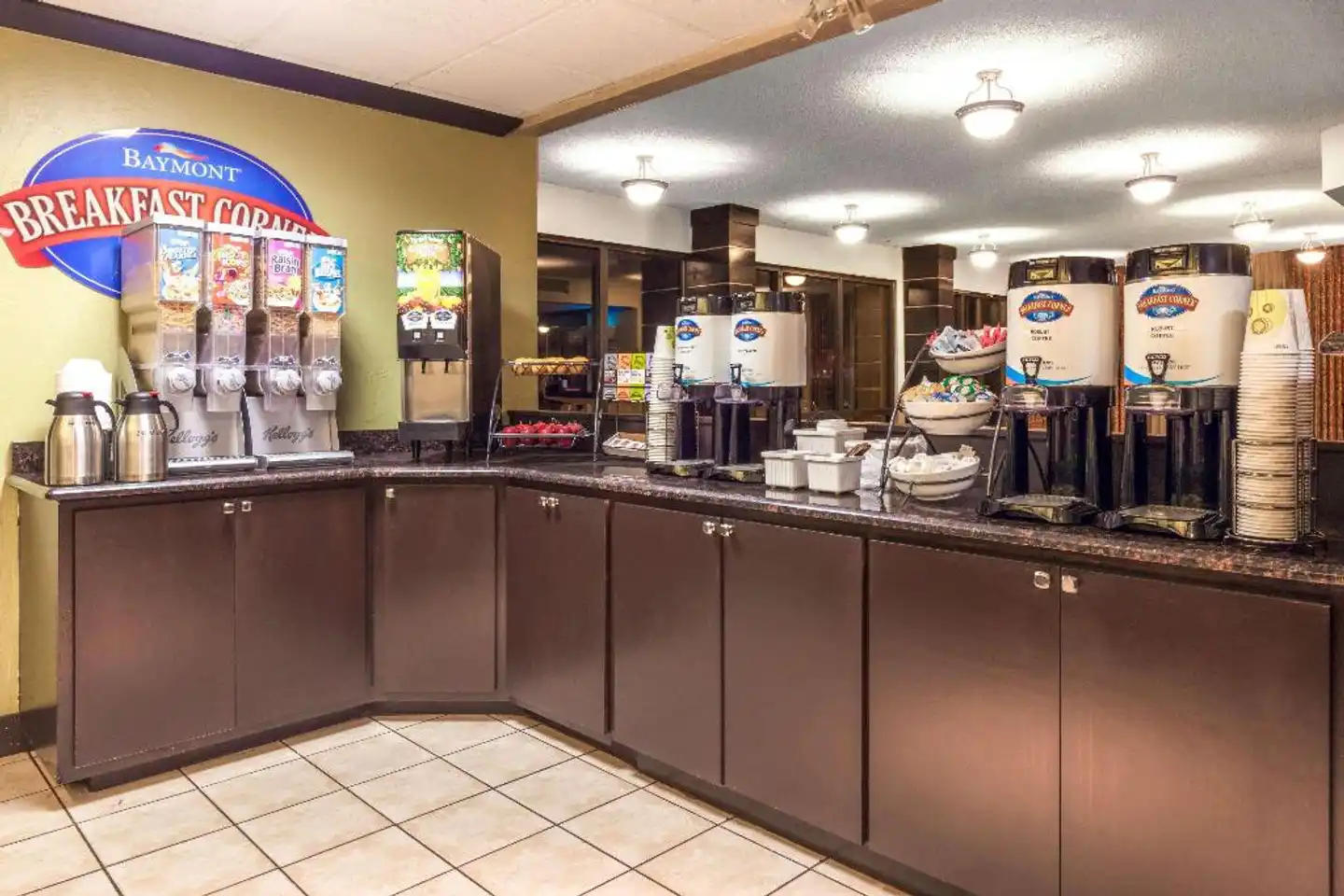 Baymont by Wyndham Amarillo East Lobby