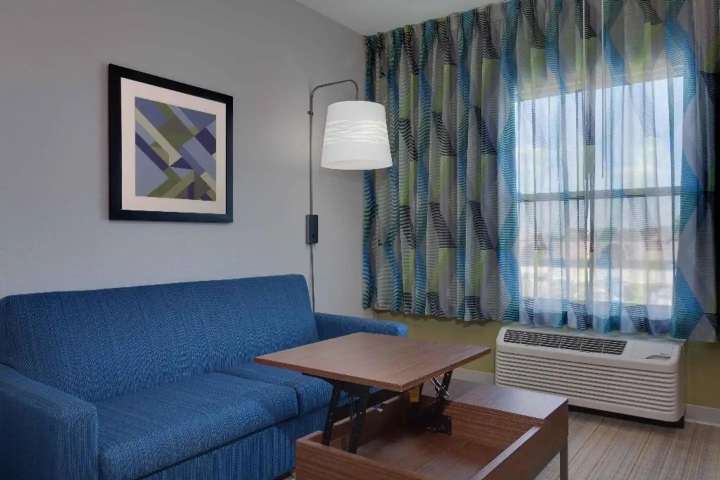 Holiday Inn Express & Suites Orlando International Airport Wohnbeispiel