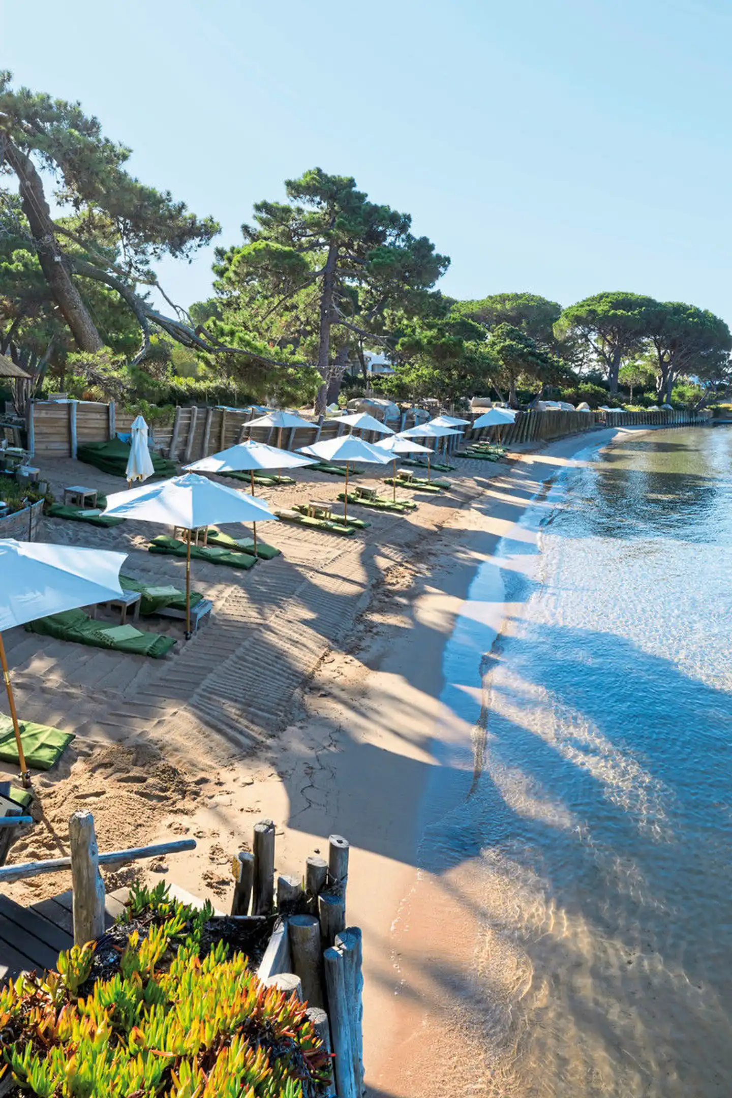 Grand Hotel Cala Rossa Aussenansicht