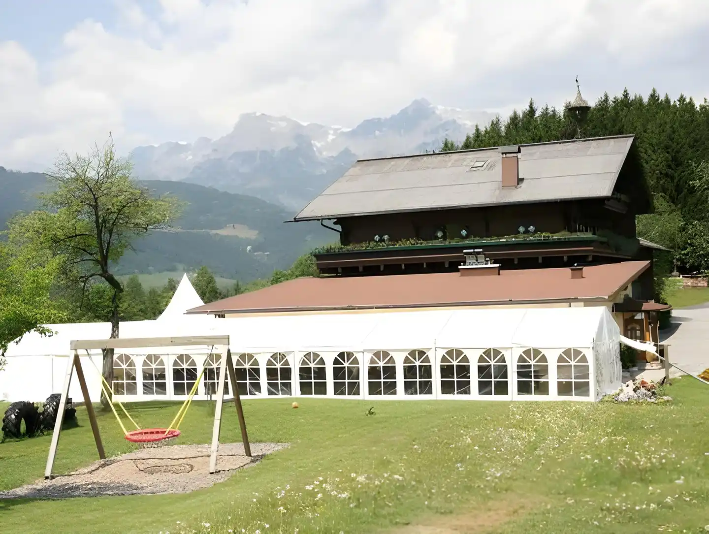 Zehenthof Aussenansicht