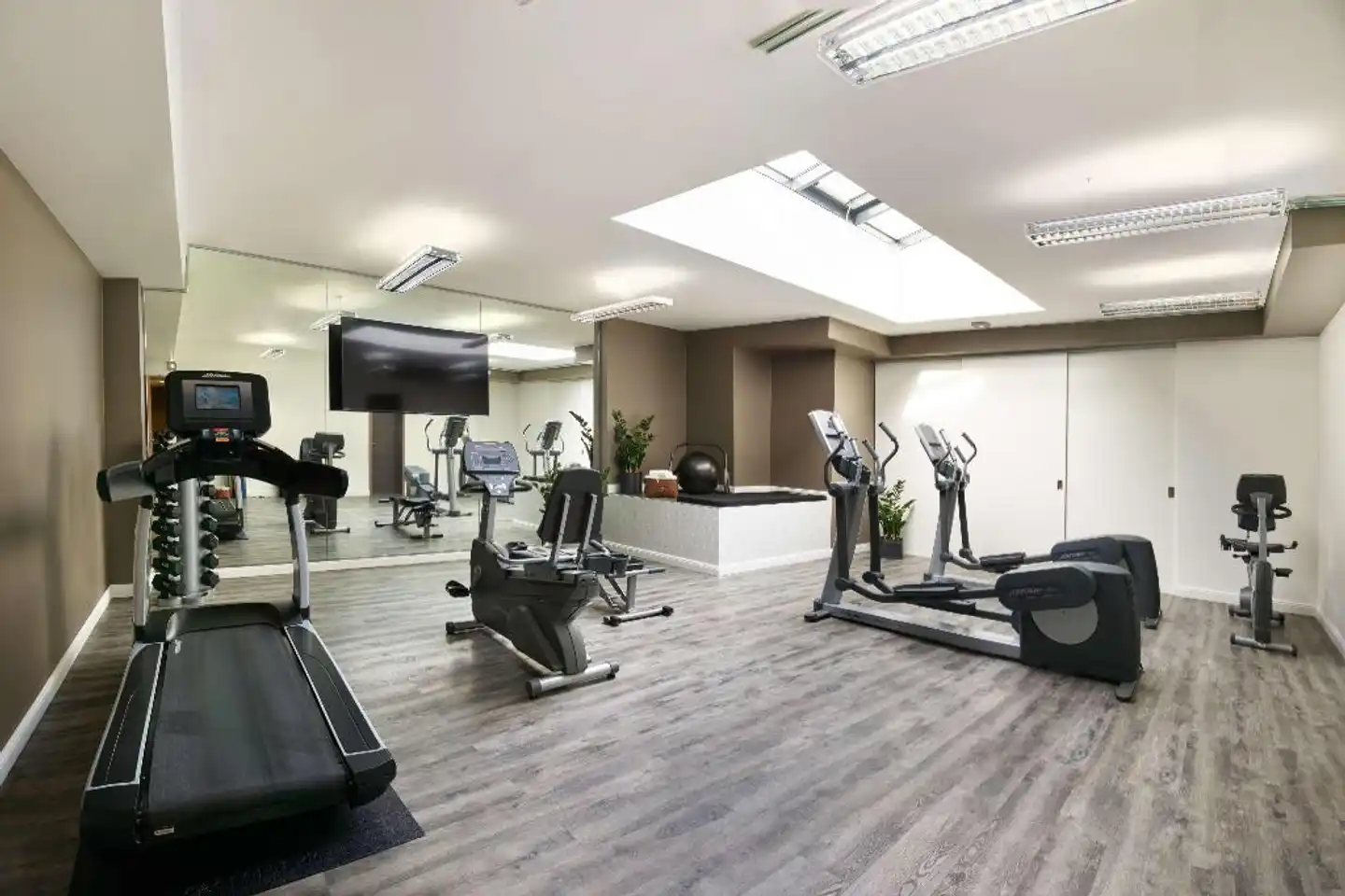 Park Inn by Radisson Luxembourg City Sport und Entertainment