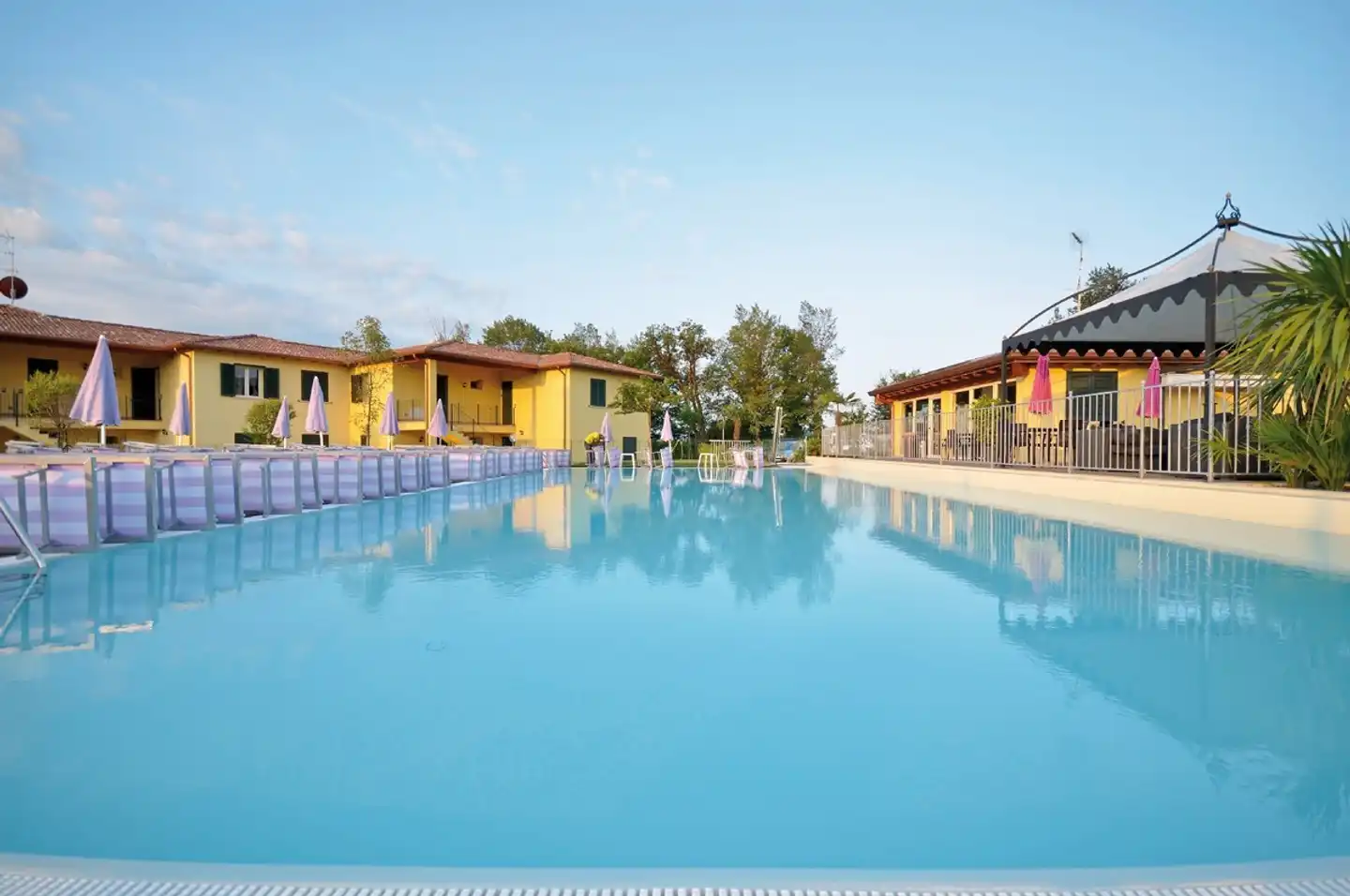 Residence Karina Pool