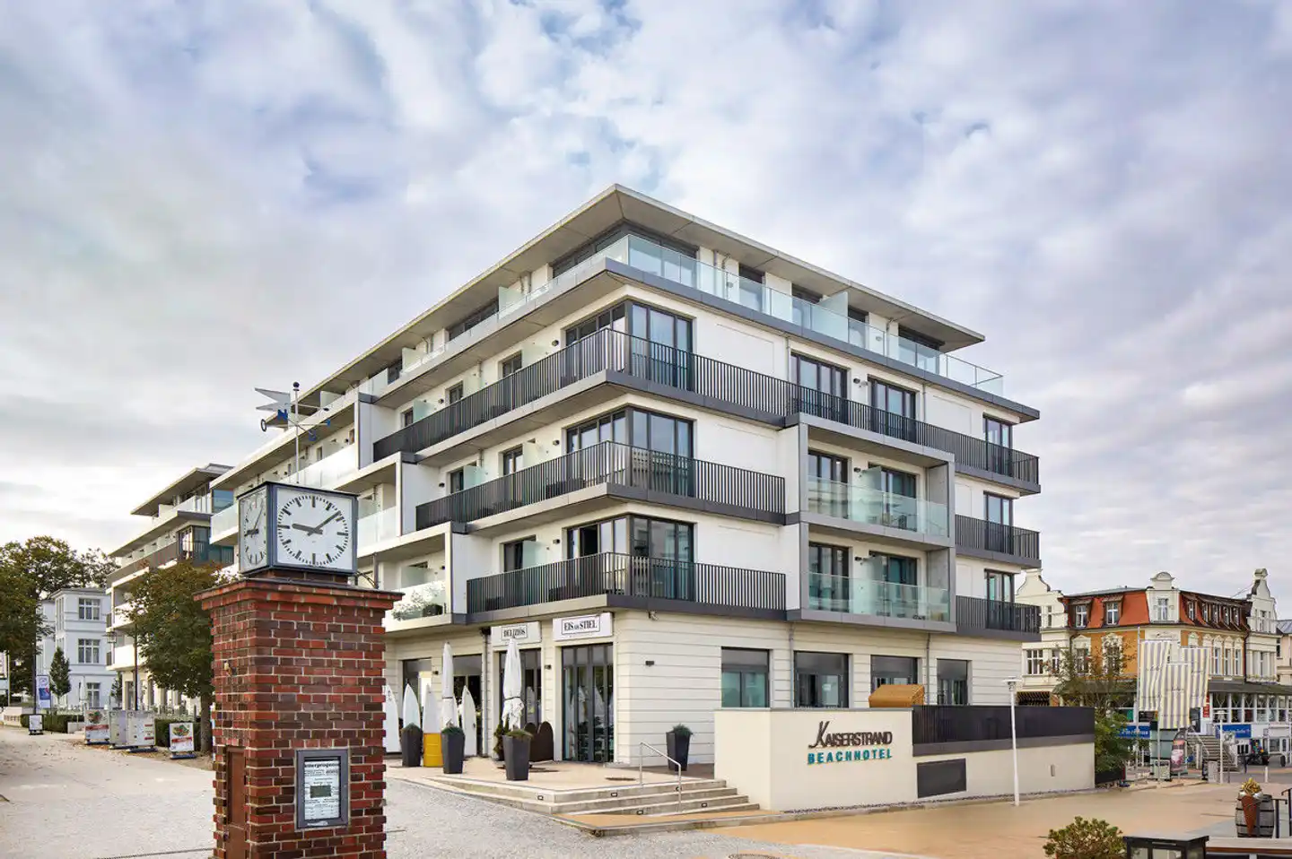 SEETELHOTEL Kaiserstrand Beachhotel Aussenansicht