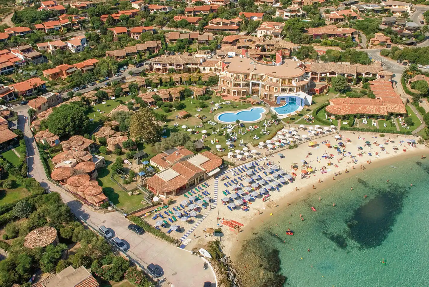 Hotel Resort & SPA Baia Caddinas Aussenansicht