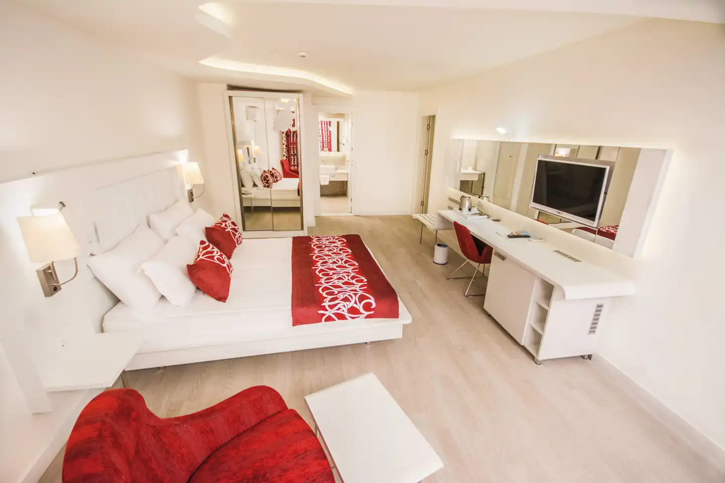 Laguna Beach Alya Resort & Spa Wohnbeispiel