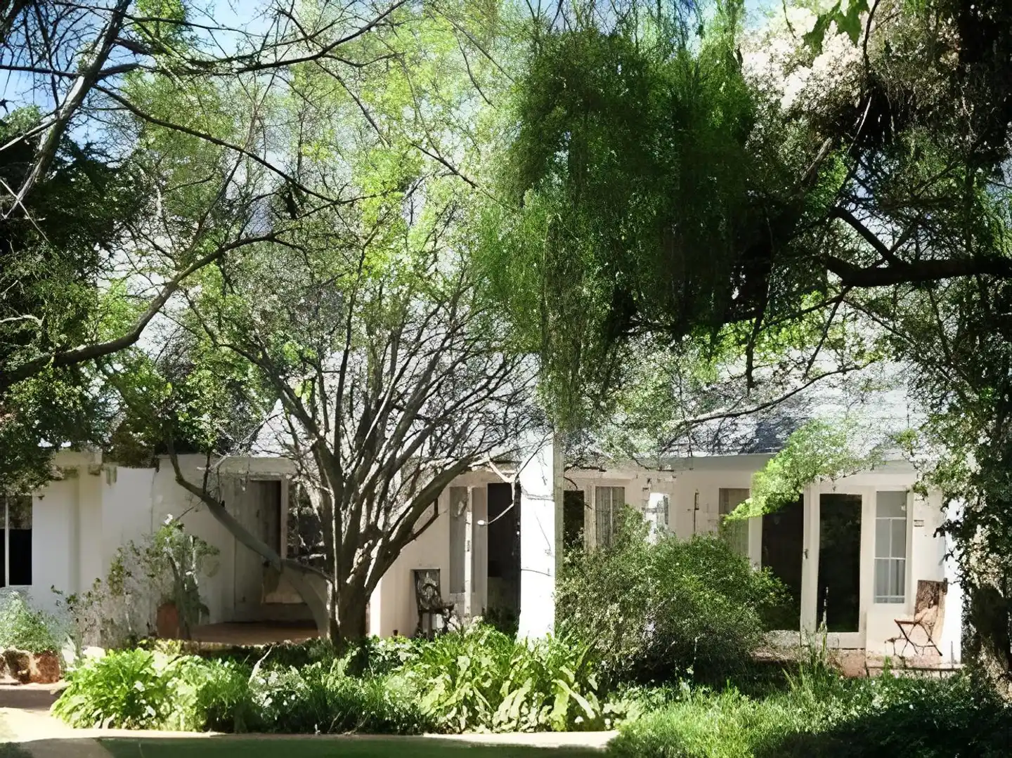 Melrose Place Guest Lodge Aussenansicht