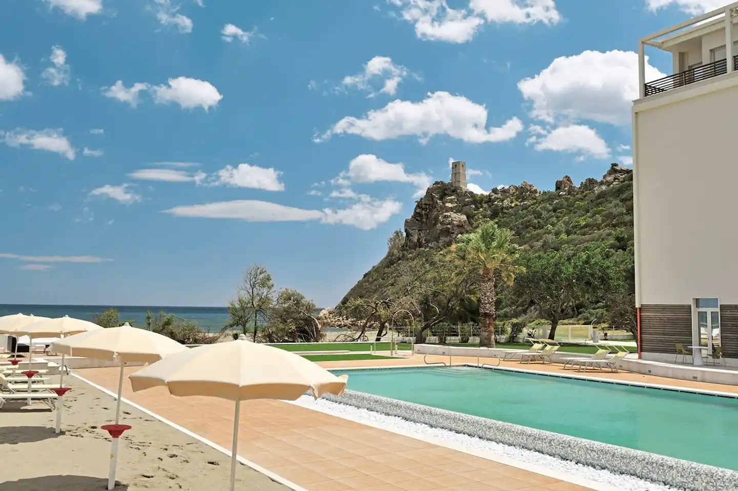 Torre Salinas Pool