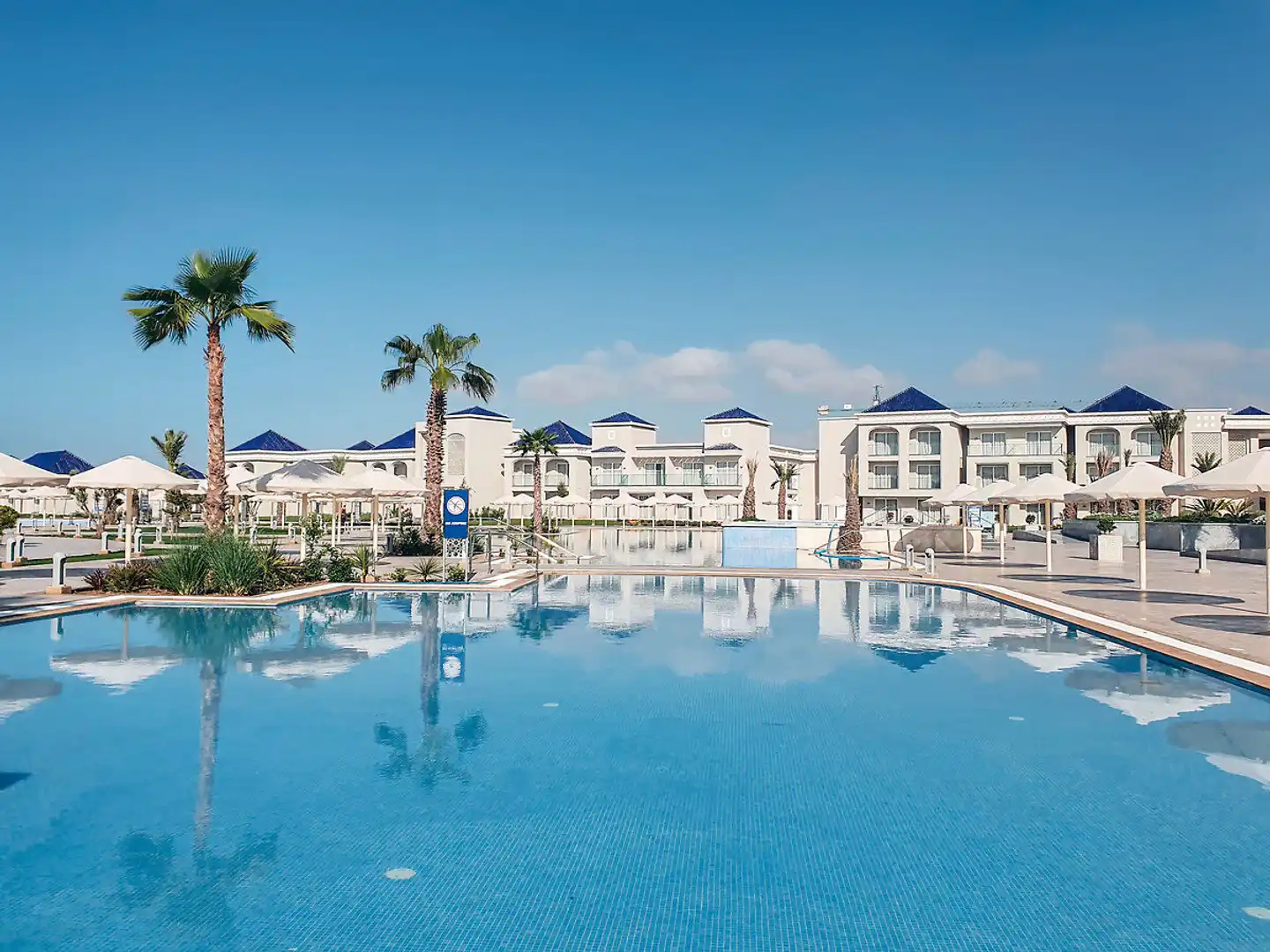 Pickalbatros White Beach Resort Taghazout Pool