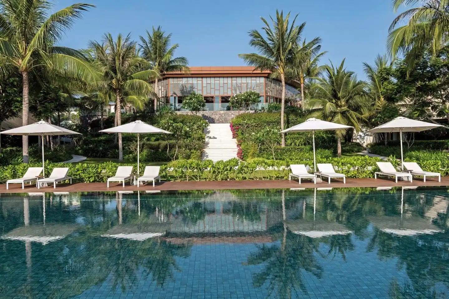 Alma Resort Cam Ranh Pool