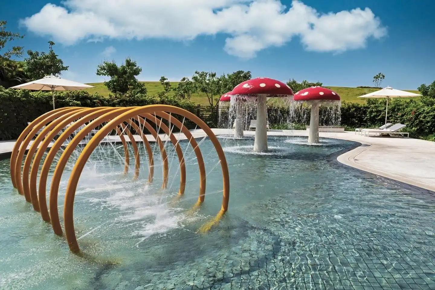 Alma Resort Cam Ranh Pool