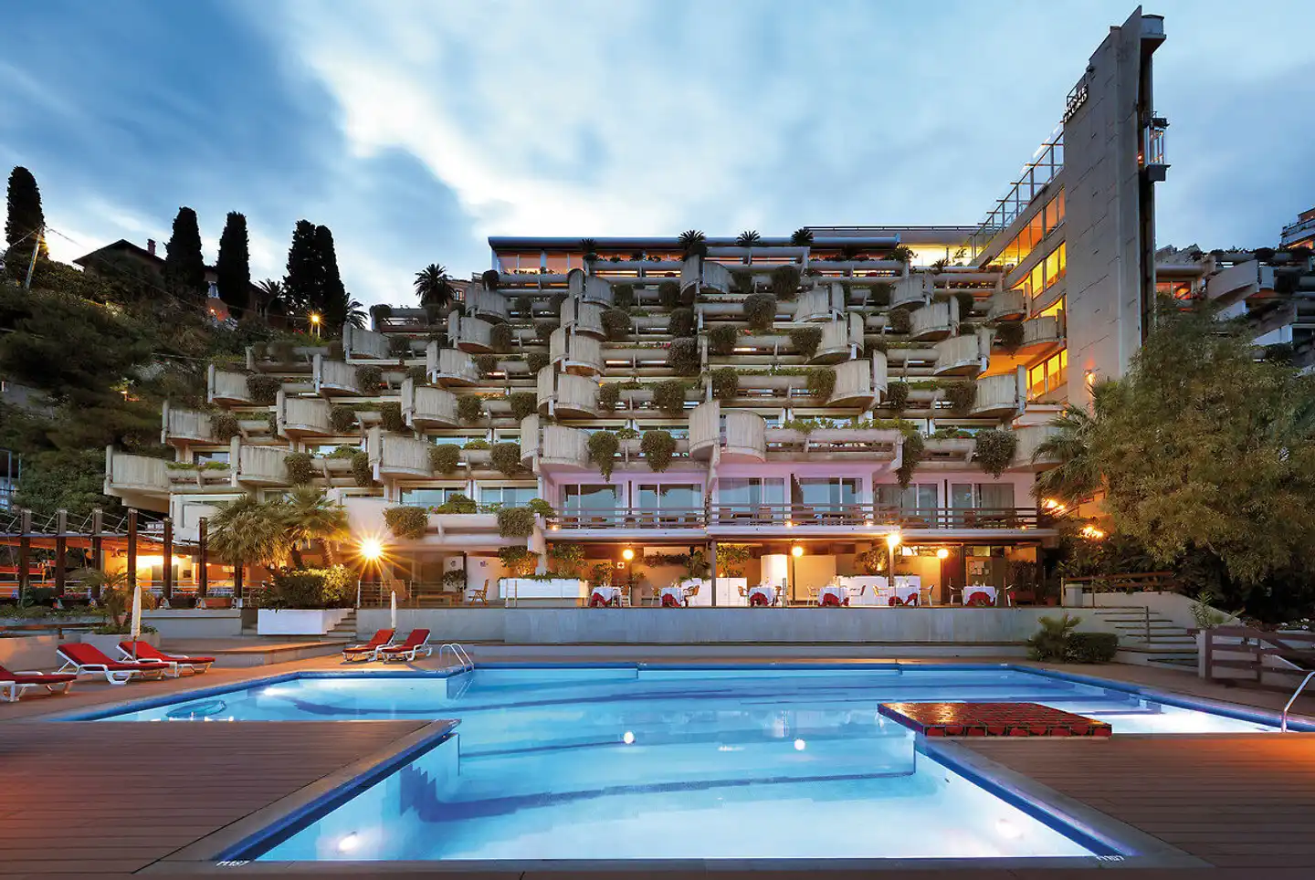 Monte Tauro Pool